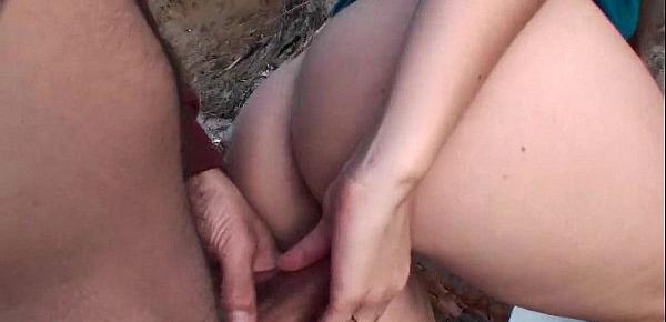  My hot amateur girlfriend giving head and real vaginal fuck